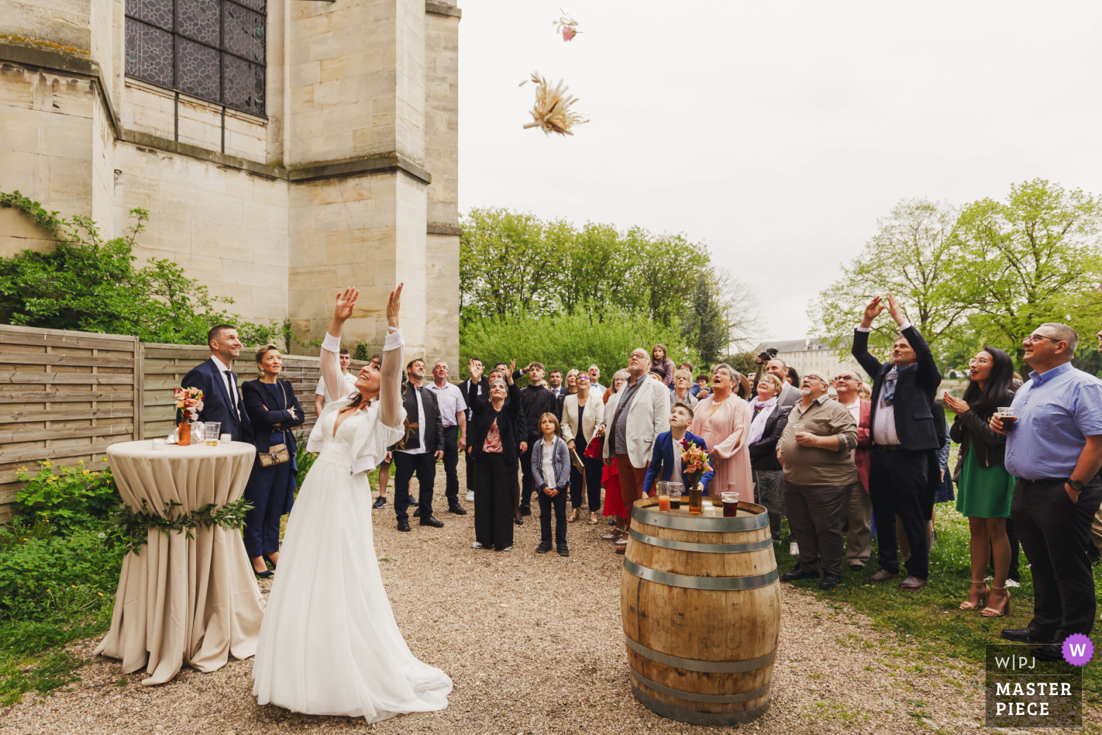 jeté de bouquet de la mariée